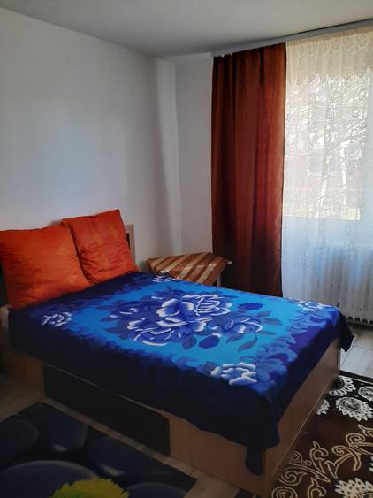 Garsonieră decomandată în Exterior Vest