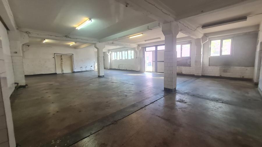Spațiu industrial, de 150 mp, în Vest