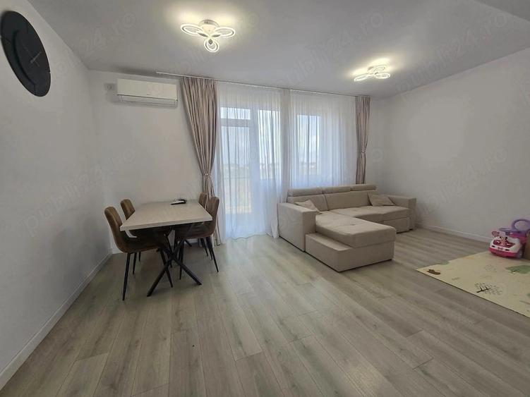 Casă cu 3 camere cu Teren 110 Mp în Dobroești