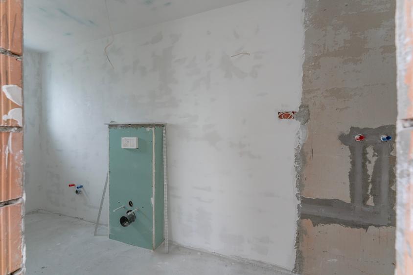 Casă individuală cu 5 camere cu Canalizare în Stupini