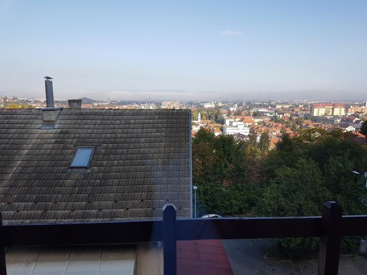 Garsonieră semidecomandată, mobilată în Dealul Cetății