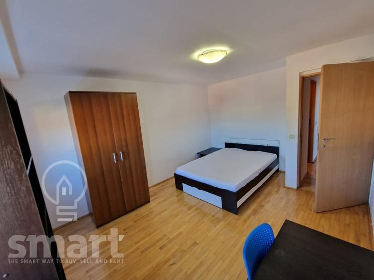 Apartament cu 3 camere semidecomandat, mobilat în Zorilor