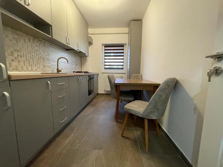Apartament cu 2 camere decomandat, mobilat în Păcurari
