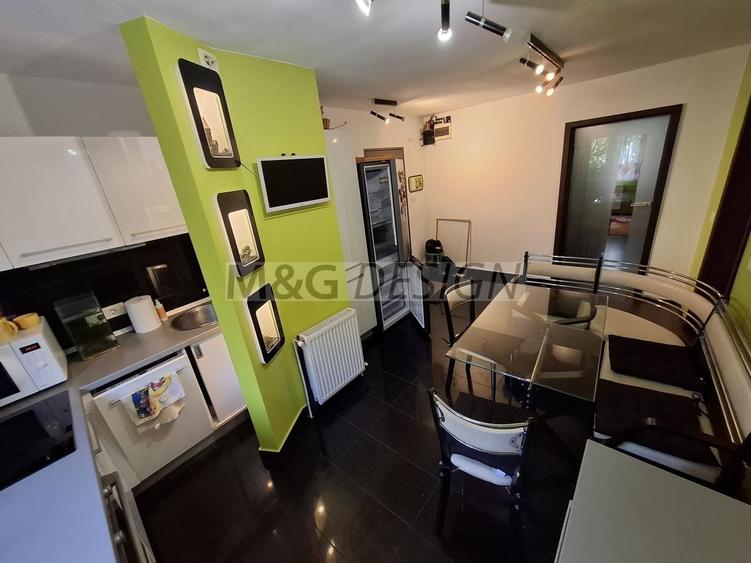 Apartament cu 3 camere decomandat, mobilat în Lunei