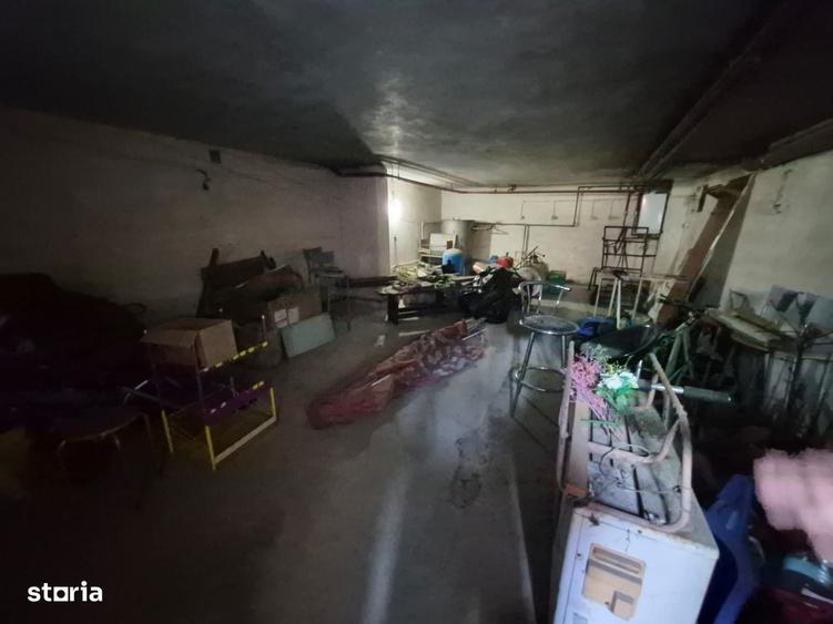 Casă cu 4 camere cu Teren 250 Mp în Colentina
