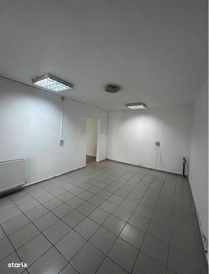Apartament cu 2 camere decomandat în Nicolina