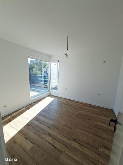 Casă cu 4 camere cu Teren 454 Mp în Berceni