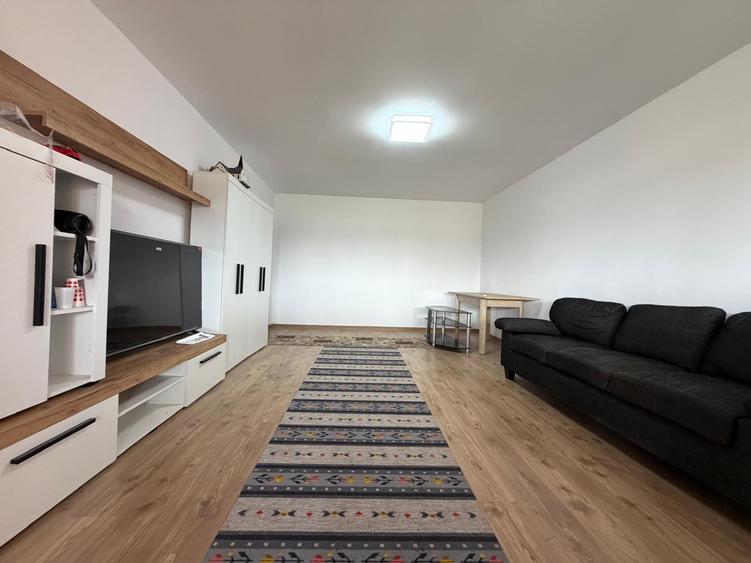 Duplex cu 5 camere cu Teren 380 Mp în Chișoda