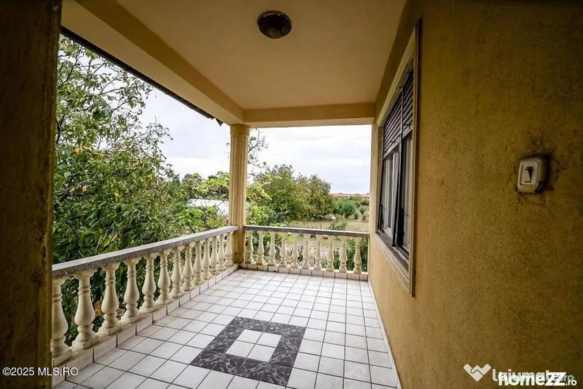 Casă cu 11 camere cu Teren 535 Mp în Freidorf