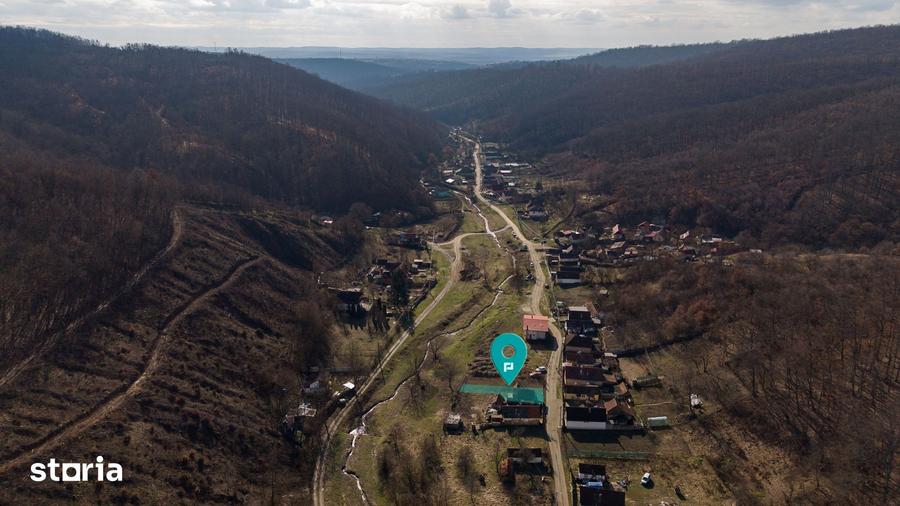 Casă cu 2 camere cu Teren 284 Mp în Central