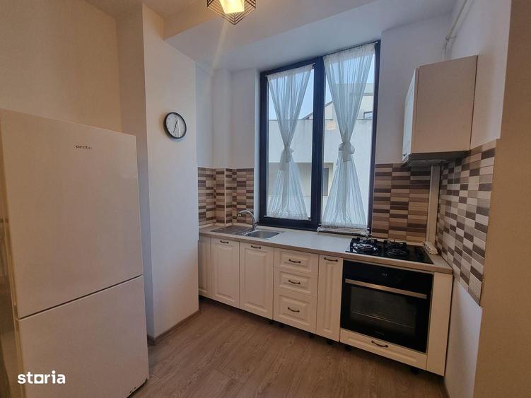 Apartament cu 3 camere, mobilat în Tomis Nord
