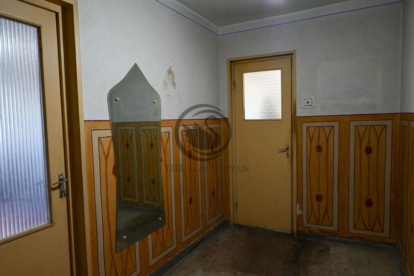 Apartament cu 2 camere semidecomandat în Vest