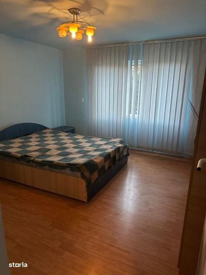 Casă cu 4 camere cu Teren 1105 Mp în Strejnicu