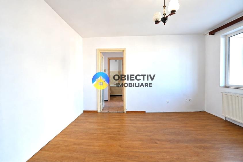 Apartament cu 2 camere semidecomandat în Central