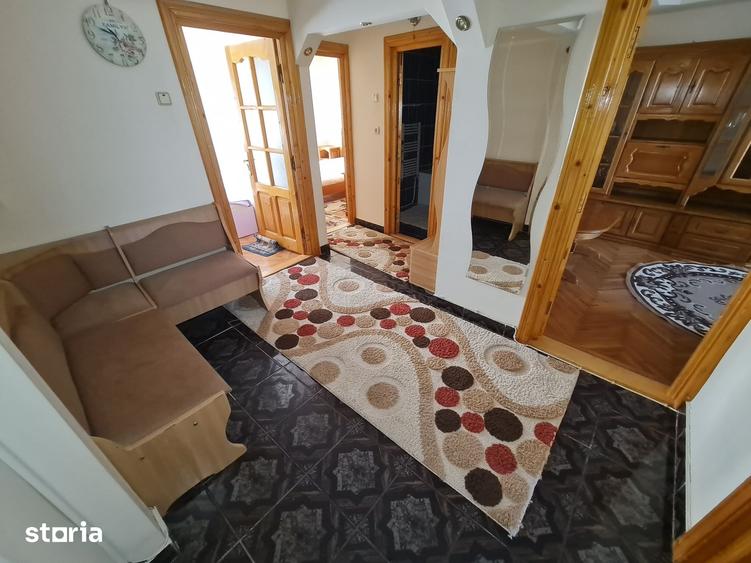 Apartament cu 3 camere în Burdujeni