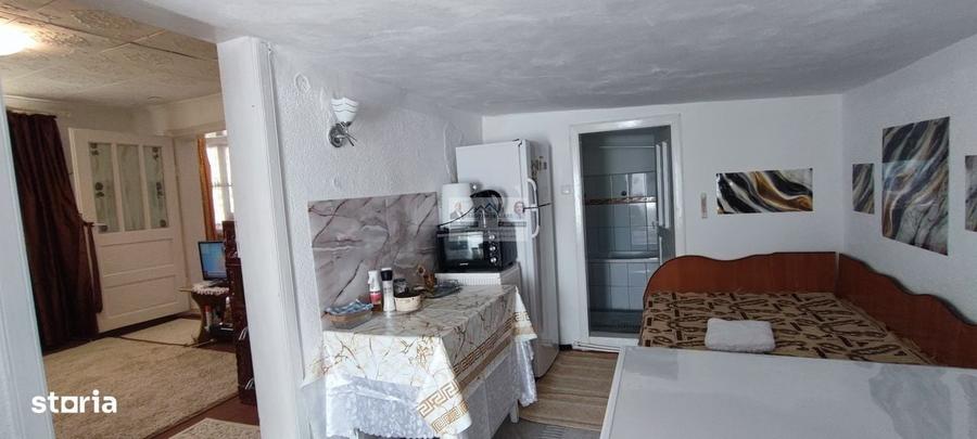 Casă cu 2 camere în Buciumeni