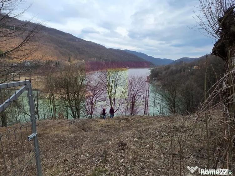Teren în Valea Doftanei