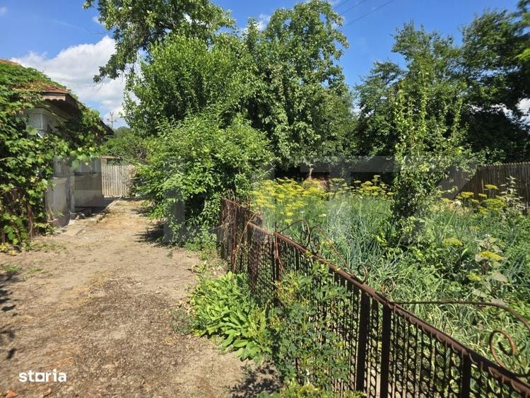 Casă cu 3 camere în Dâmbovicioara