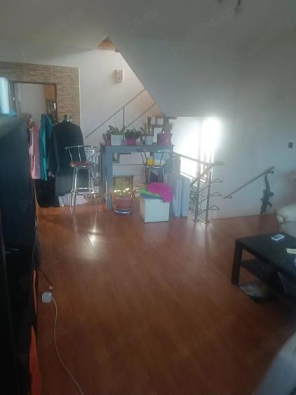 Casă cu Teren 365 Mp în Central