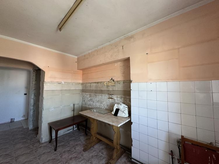 Apartament cu 2 camere decomandat în Mărăști