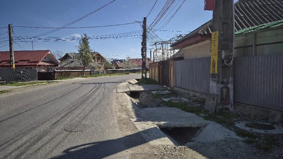 Casă cu Teren 1150 Mp în Buda (Blăgești)