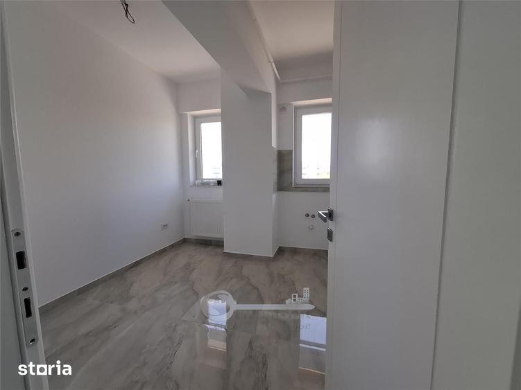 Apartament cu 3 camere decomandat în Galata