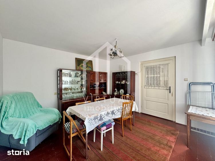 Casa individuala cu 6 camere, 185mp utili, 432mp teren - Lupeni - 1