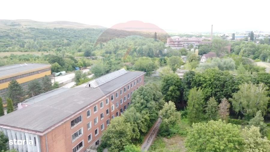 Spațiu comercial, de 8,300 mp, în Răcăștia