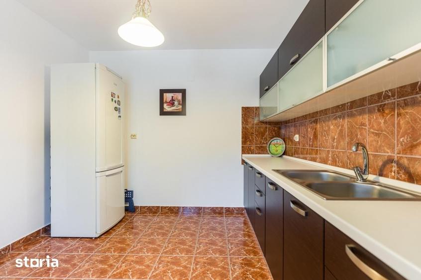 Casă cu 4 camere decomandat cu Teren 259 Mp în Central