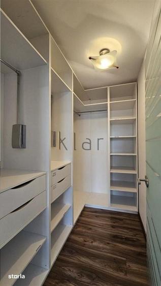 Apartament cu 4 camere semidecomandat în Borhanci