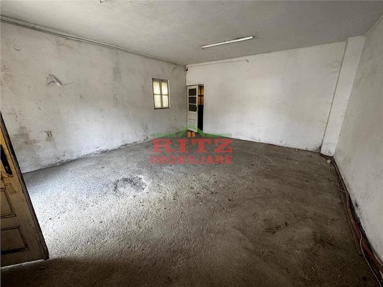 Spațiu comercial, de 97 mp, în Orașul de Jos