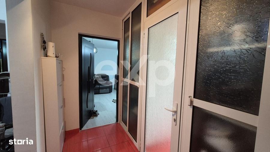 Apartament cu 3 camere decomandat în Găvana