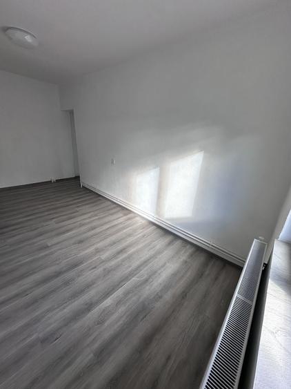 Casă cu 3 camere în Central