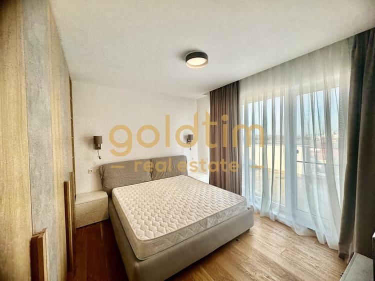 Apartament cu 3 camere semidecomandat, mobilat în Pipera