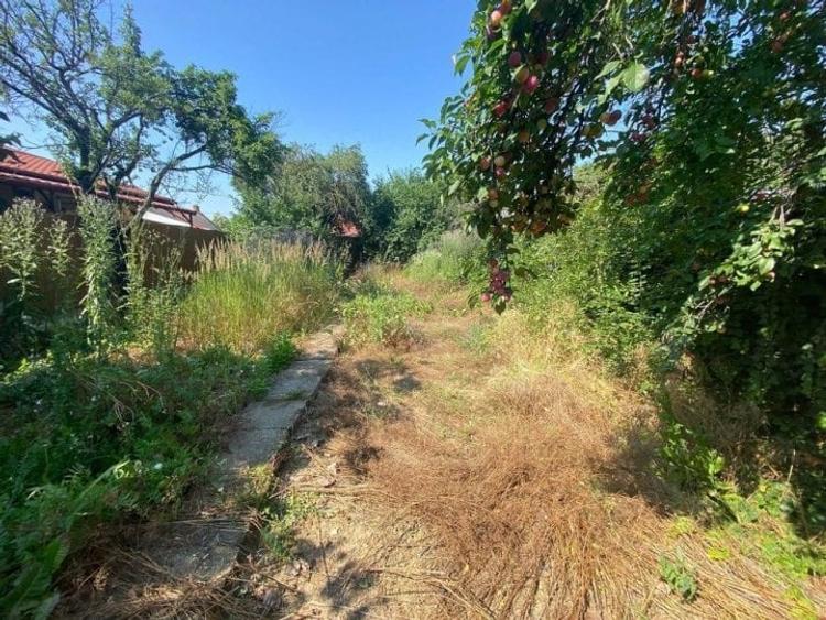 Casă individuală cu 5 camere cu Canalizare în Colentina