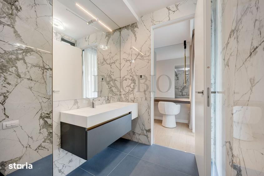 Apartament cu 4 camere în Aviatorilor