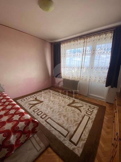 Apartament 2 camere în zona STRAZII BAITA - 1