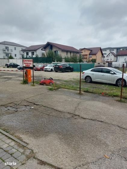 Spațiu comercial, în Central
