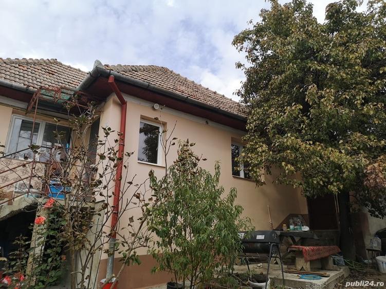 Casă cu 2 camere cu Teren 2040 Mp în Rediu