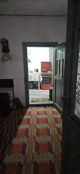 Gospodarie casa si teren - 7