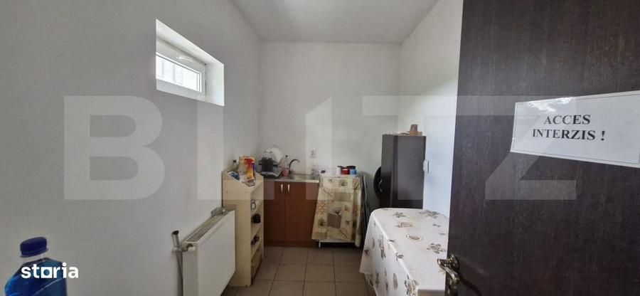Casă cu 4 camere cu Teren 5423 Mp în Petrești