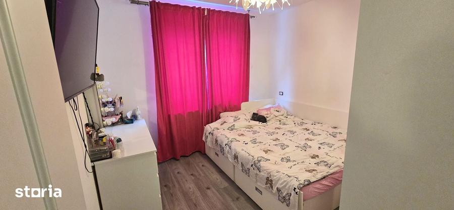 Apartament cu 3 camere în Alexandru cel Bun