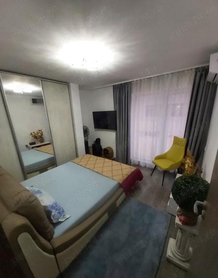 Penthouse cu 3 camere decomandat, mobilat în Berceni