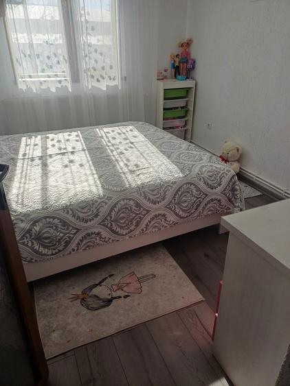 Casă cu 3 camere cu Teren 385 Mp în Central
