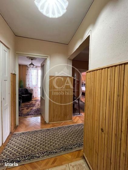Apartament cu 3 camere decomandat în Decebal