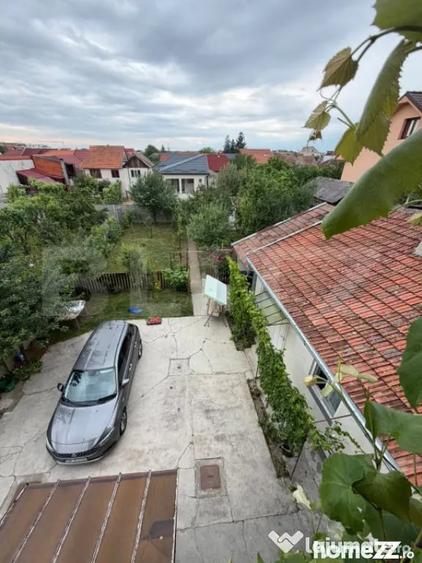 Casă cu 6 camere cu Teren 554 Mp în 14 Mai