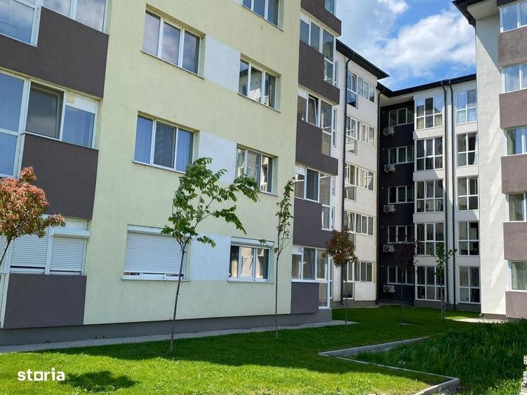 Apartament cu 3 camere în Săucești
