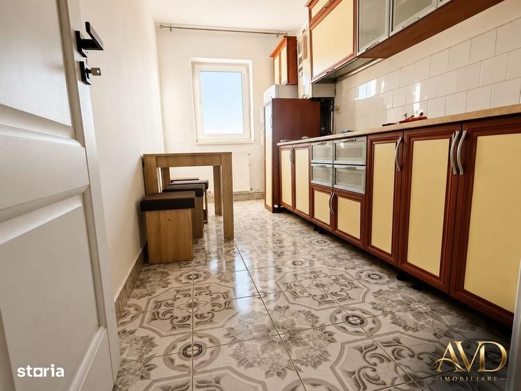 Apartament cu 3 camere în Bartolomeu