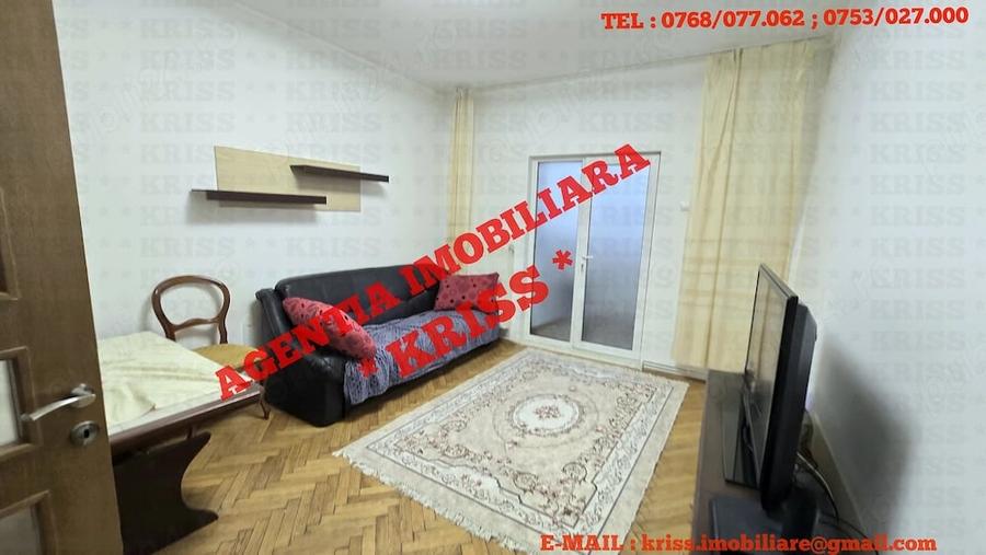 Apartament cu 3 camere decomandat în Exercițiu