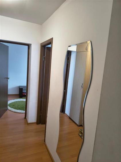 Apartament cu 2 camere decomandat în Apollo